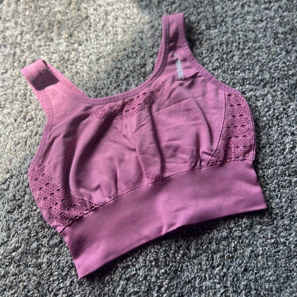 GYMSHARK Energy Seamless Crop Top￼ Sports Bra Dusty Pink Size Small